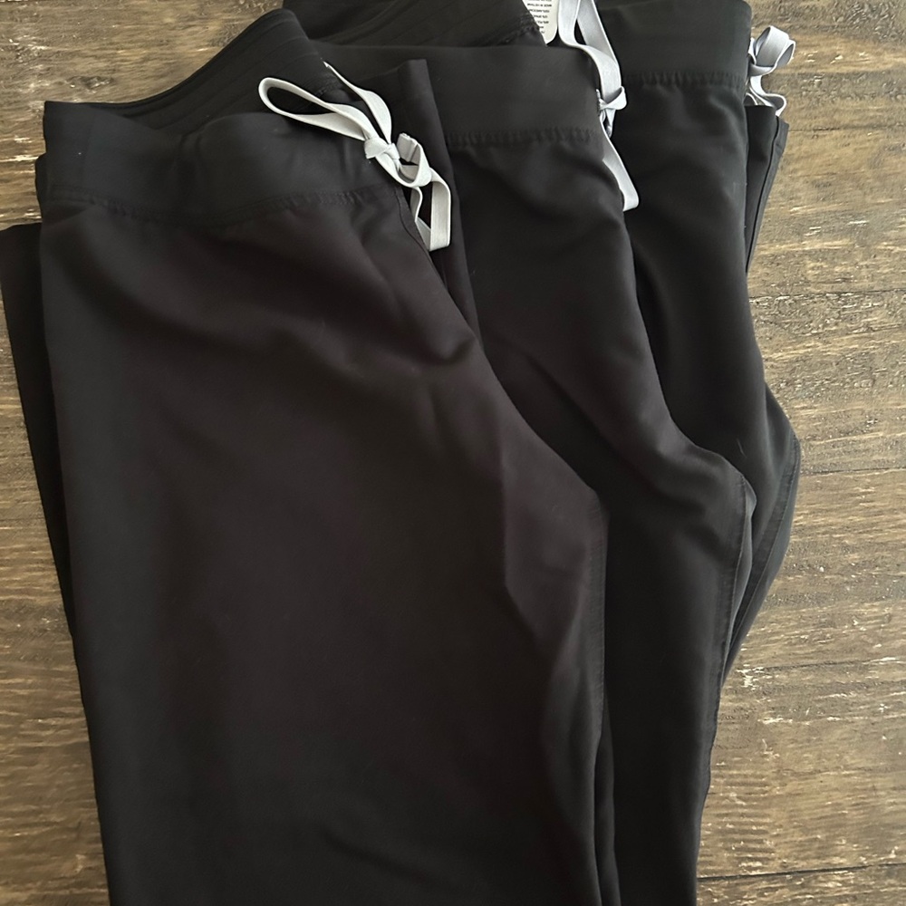FIGS basic Livingston scrub pants size medium bundle of 2